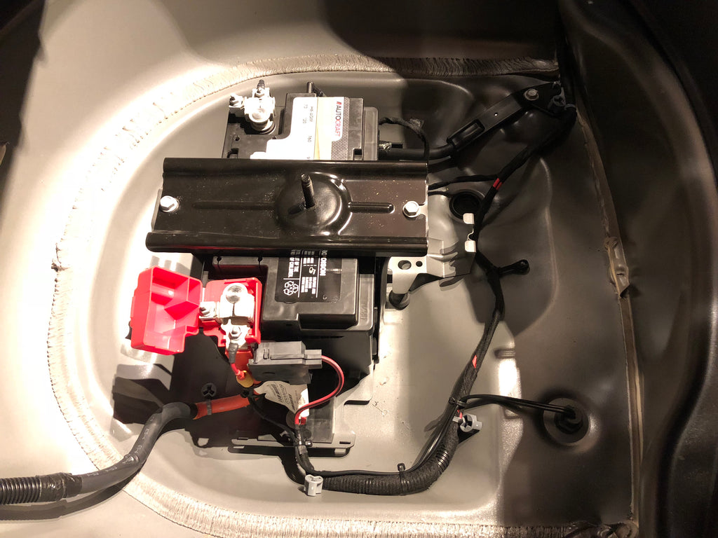 2010-2015 5th Gen Camaro Quick Access Battery Charger Connection